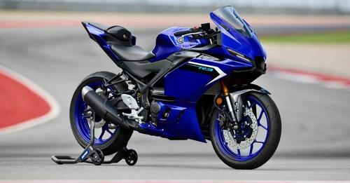 Yamaha R3