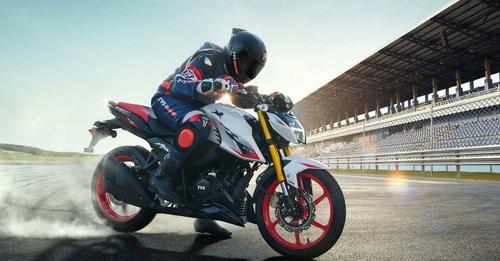 TVS Apache RTR 160 4V USD Fork