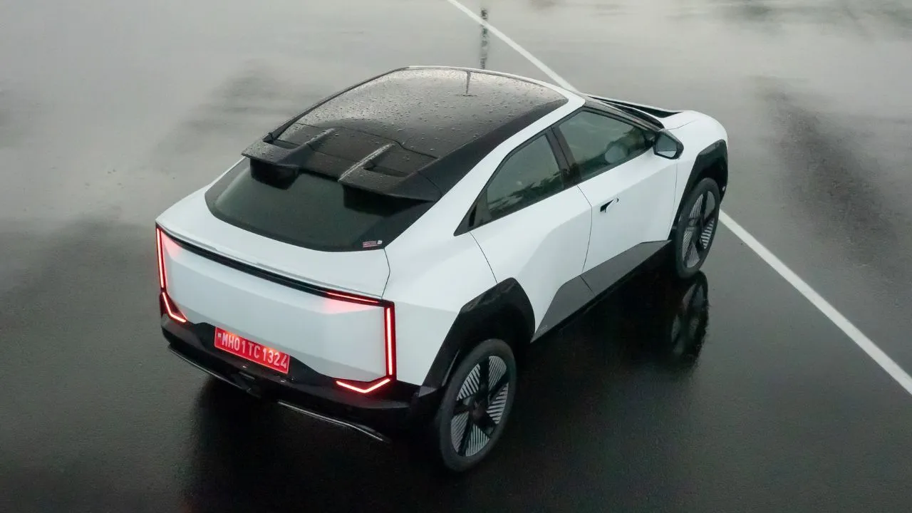 Mahindra Be 6e Rear