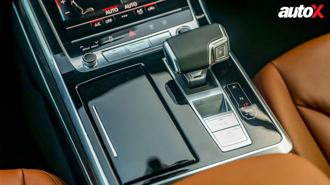 audi Q7-gear-lever.jpg
