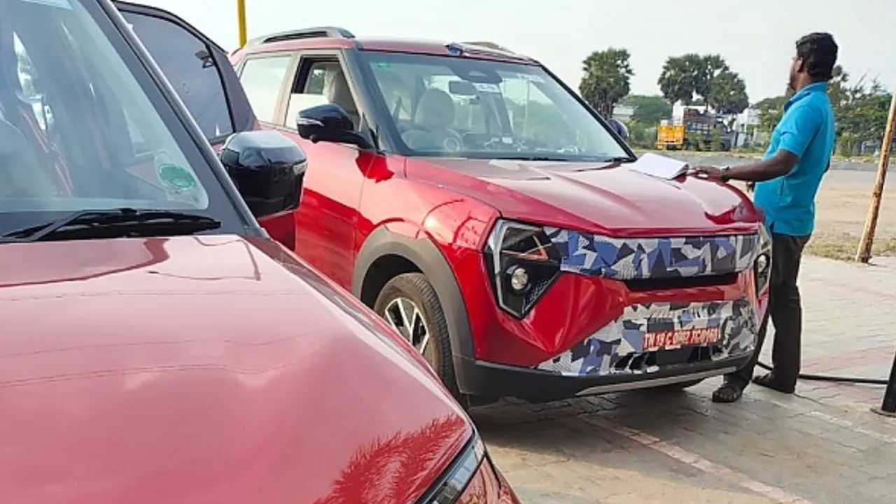 Mahindra XUV 3XO EV Spy Mahindra XUV 3XO EV Spy