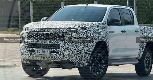HILUX SPY 2
