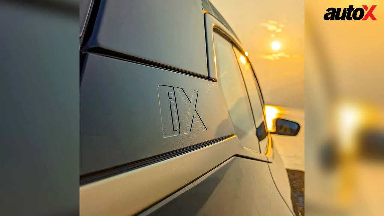BMW iX.jpg