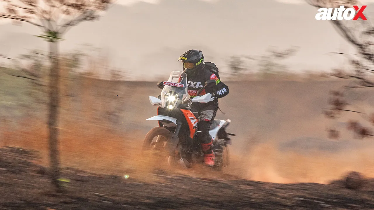 KTM 390 Adventure-Motion.jpg