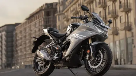 6jhh Hero Karizma Combat Edition