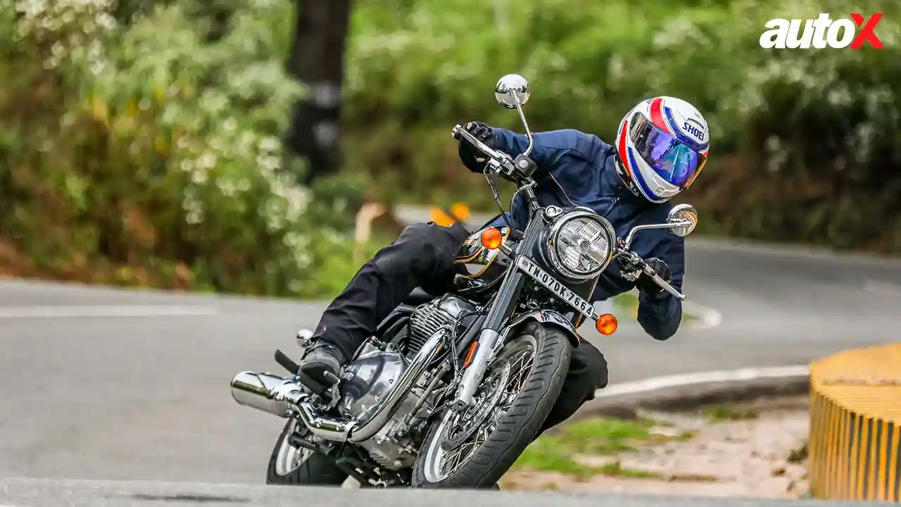 Royal Enfield Classic 650-front-three-quarter.jpg
