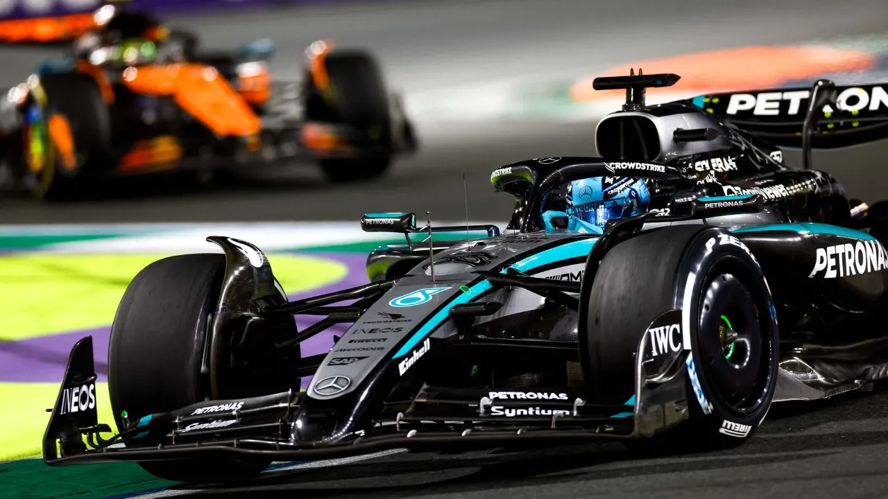Mercedes F1 George Russel.jpg