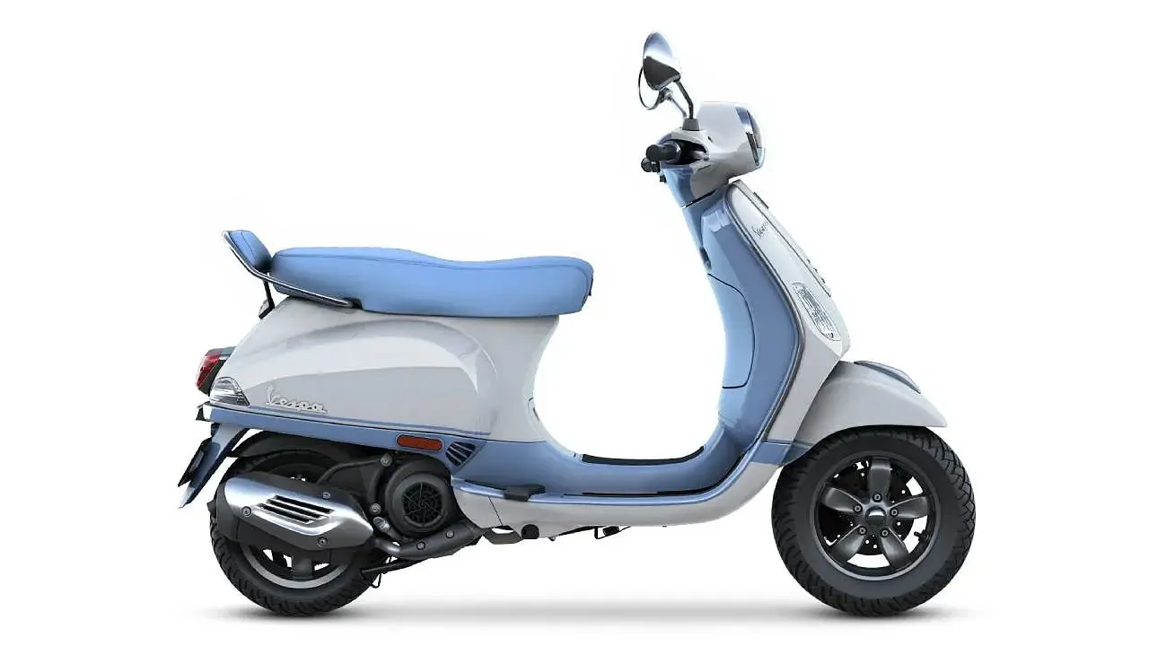 Vespa 150 Blue-&-White
