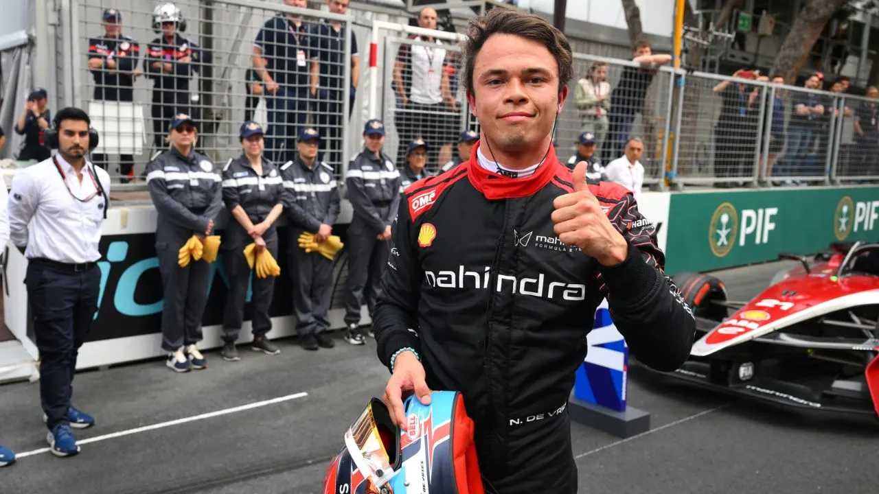 1746513105225 Wma5 Mahindra Racing Nyck De Vries