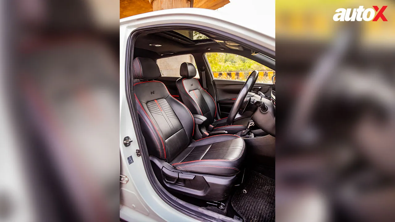 Hyundai i20 N Line-front-seat