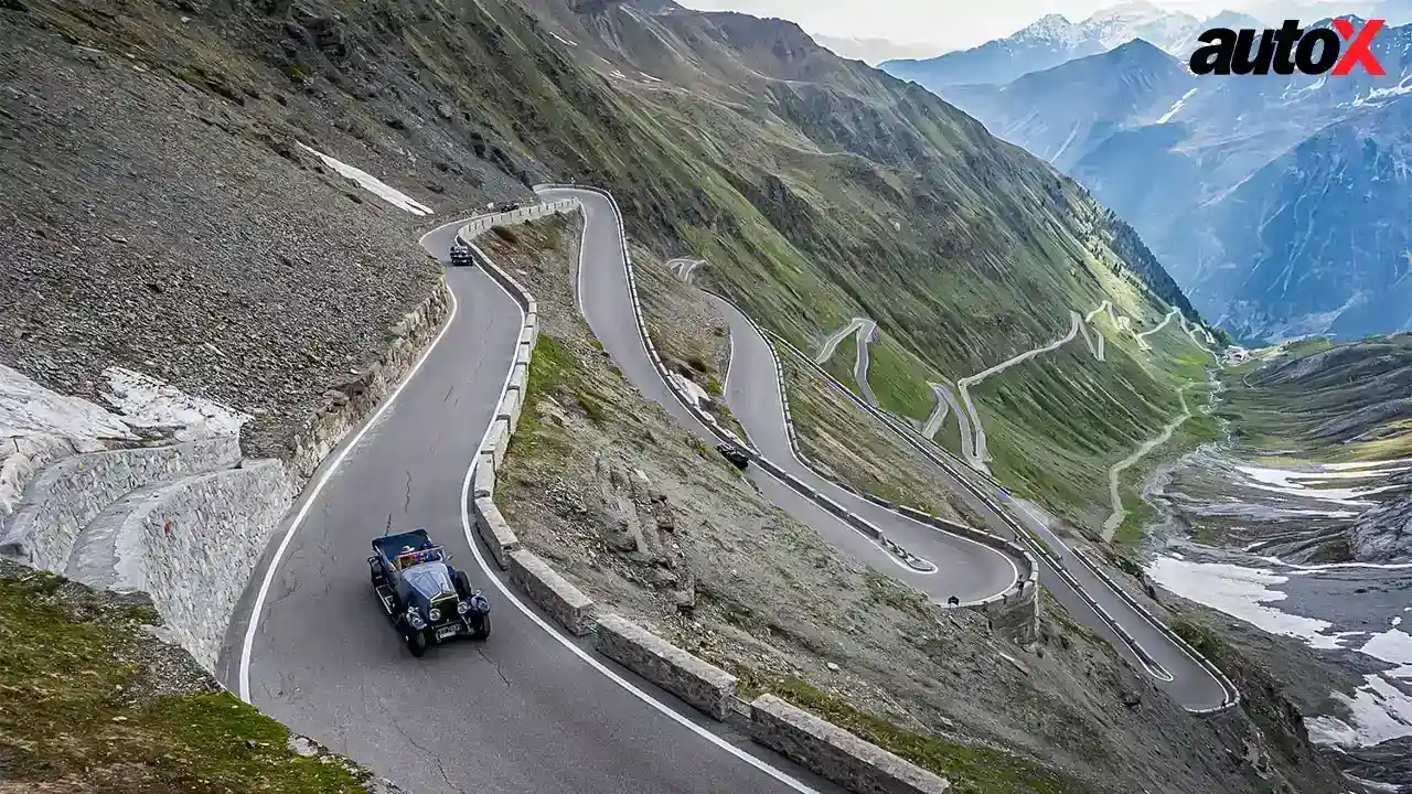 Rolls-Royce Phantom-1.jpg