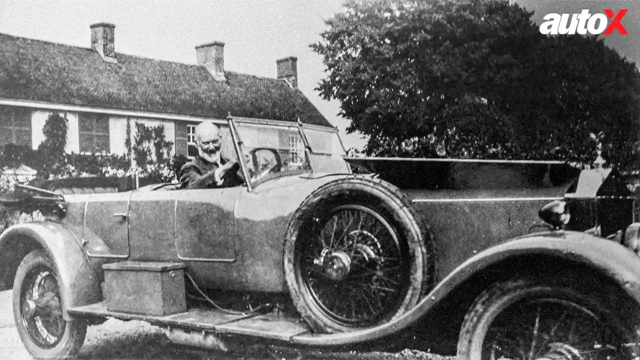 Sir Henry Royce in 1923.jpg