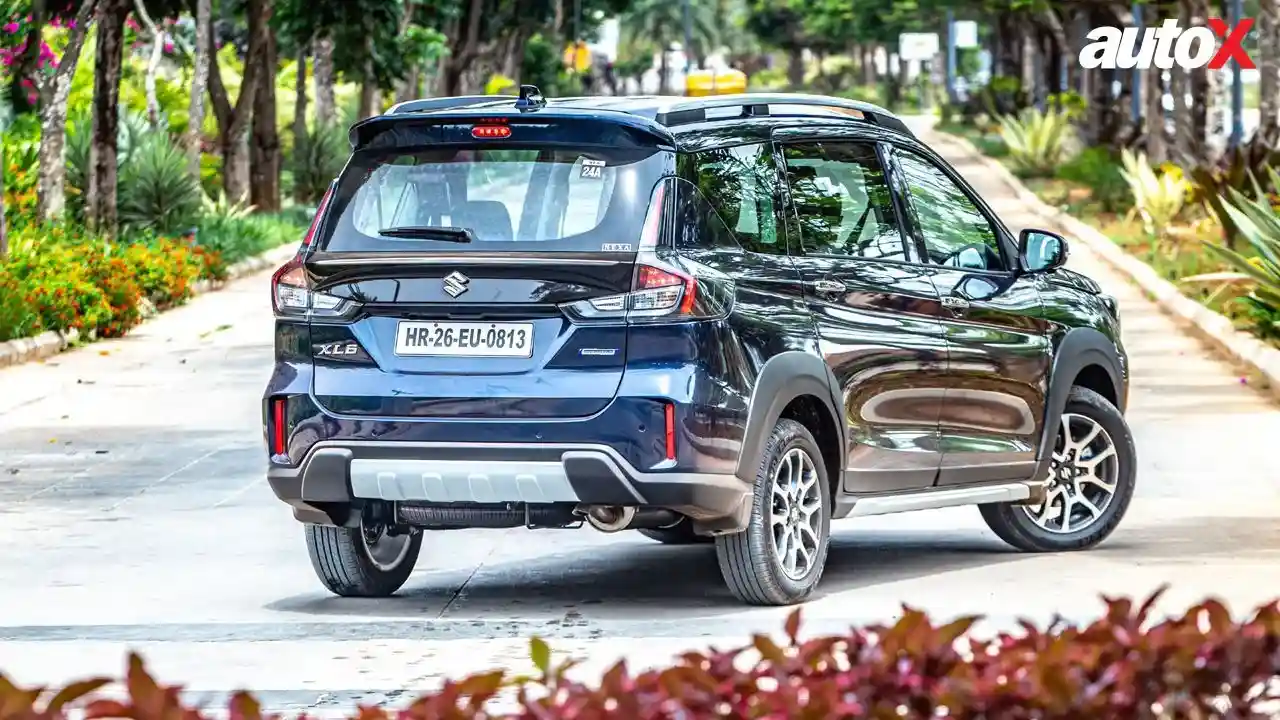 Maruti Suzuki XL6 Rear.jpg