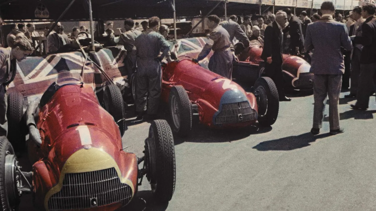 1747135316857 Vths F1 Silverstone Grand Prix Restored In Colours (1)