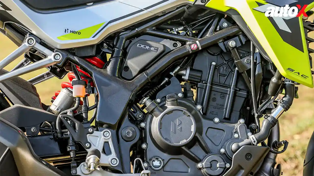 Hero Xtreme 250R-Engine.jpg
