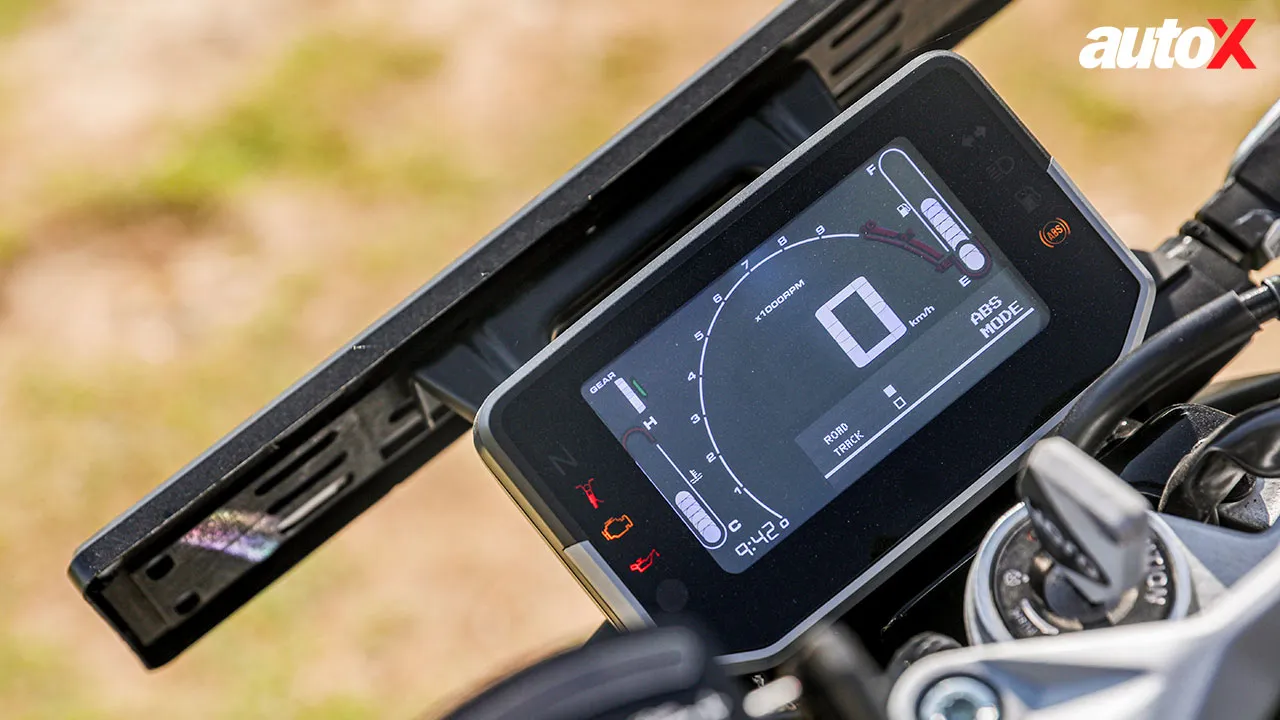 Hero Xtreme 250R-Speedometer.jpg