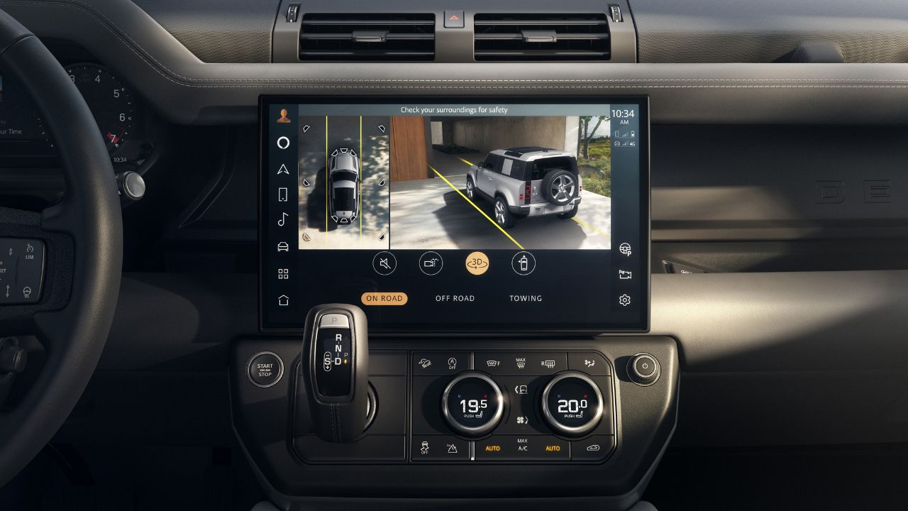 2026-Land-Rover-Defender-infotainment unit.jpg
