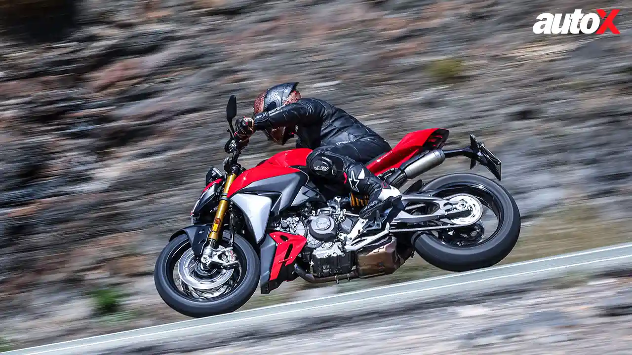 Ducati Streetfighter V2 S 1747313677563