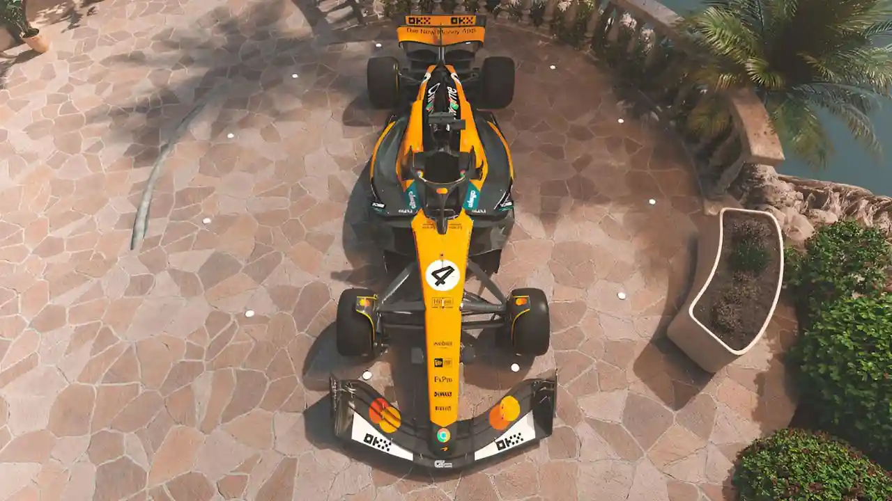 McLaren Riviera-Inspired F1 Livery (1).jpg