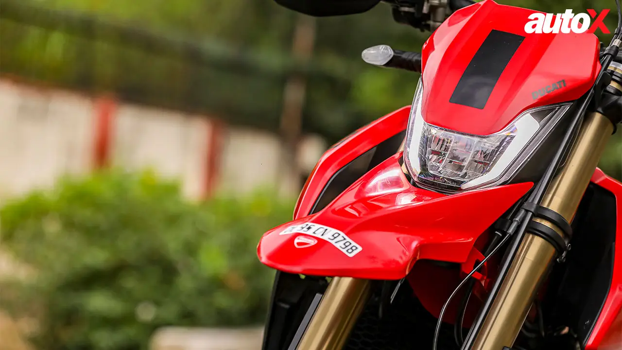 Ducati Hypermotard 698 Mono-Headlight.jpg