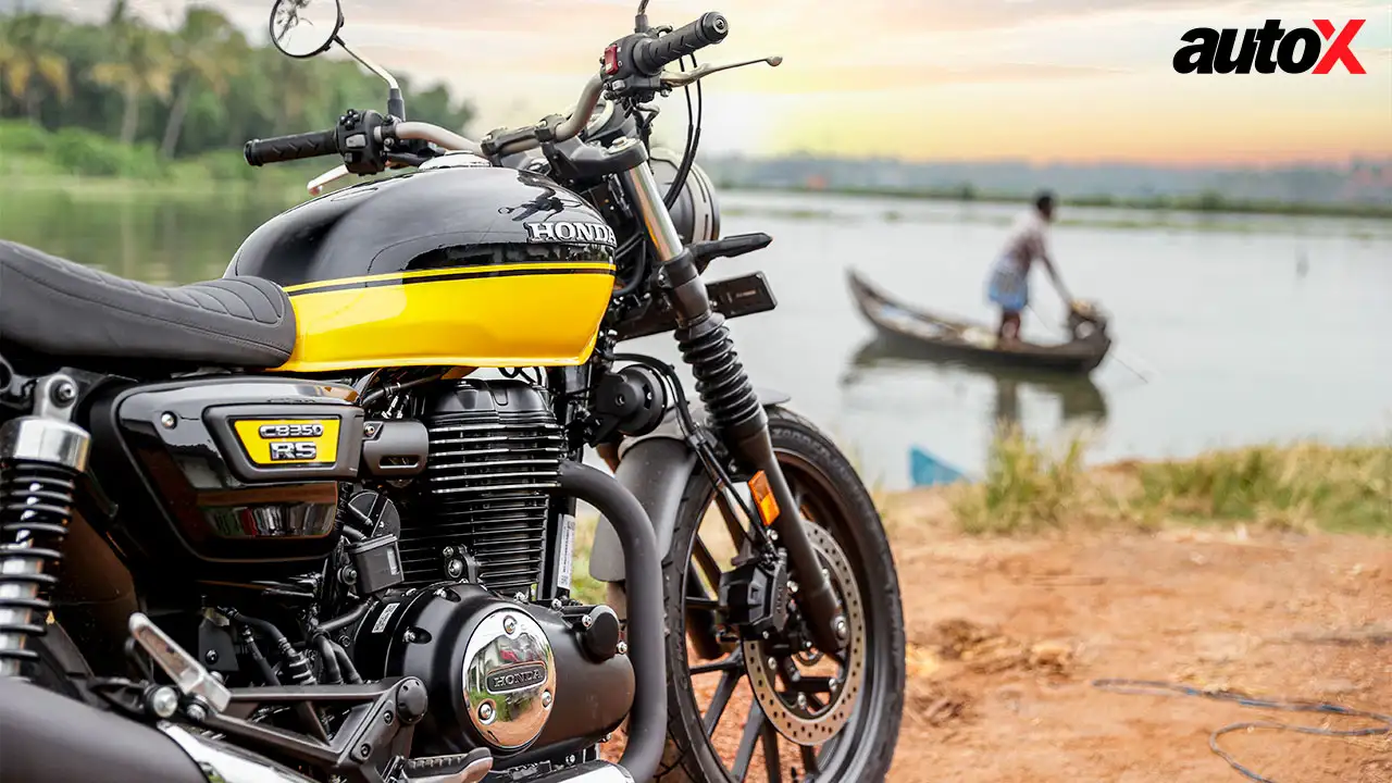 Honda CB 350RS-Engine-Close-Up.jpg