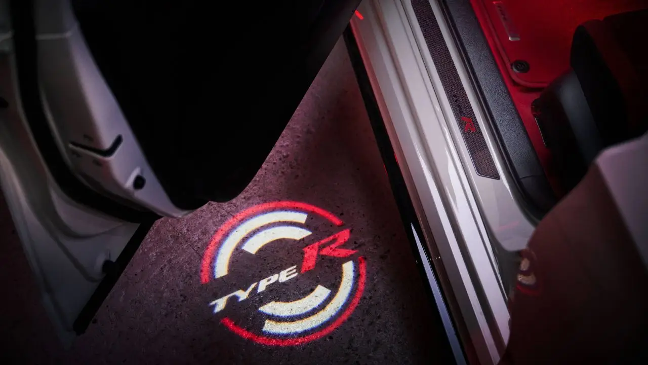 Honda Civic Type R Ultimate Edition Logo Projector .jpg
