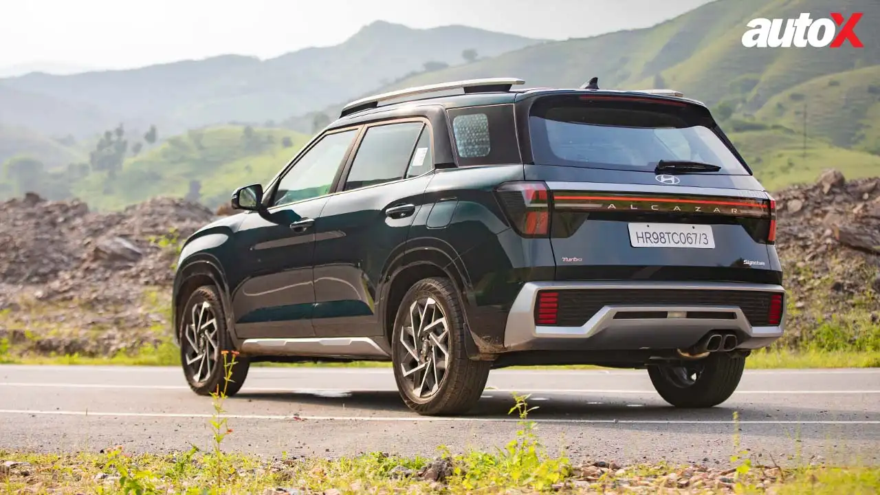 Hyundai Alcazar Review Rear.jpg