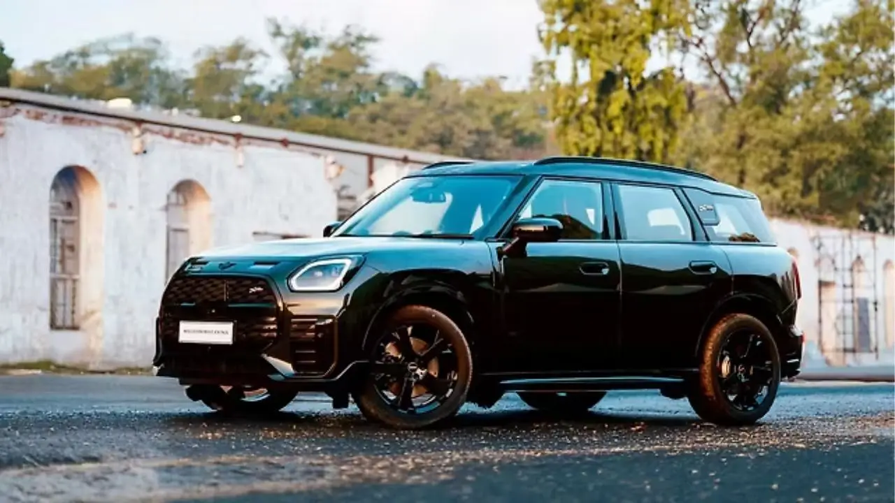 Mini Countryman EV JCW 1749449564378