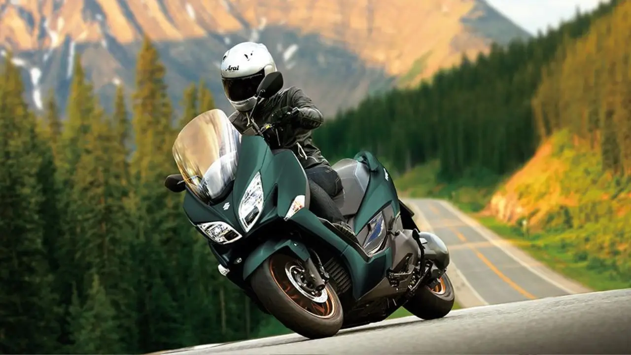 Suzuki Burgman 400 1750397657267