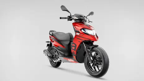 Aprilia SR 125 1752911326761