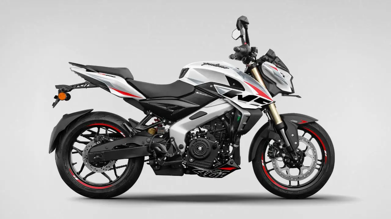 2025 Bajaj NS 400Z Side.jpg