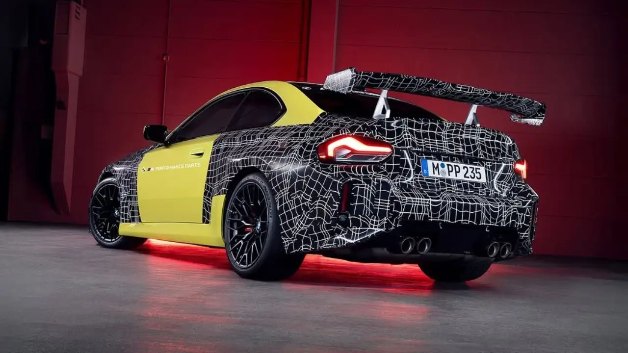 BMW-M2-CS-Track Package.jpg