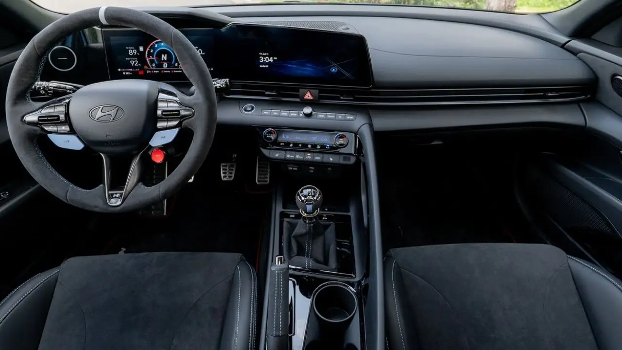 Hyundai Elantra N TCR Edition Interior 2.jpg