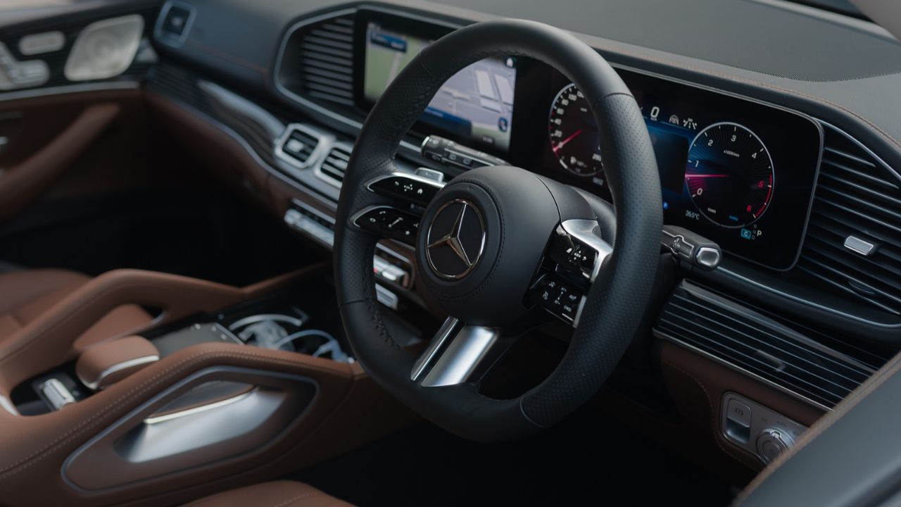 Mercedes-Benz GLS AMG Line-interior.jpg