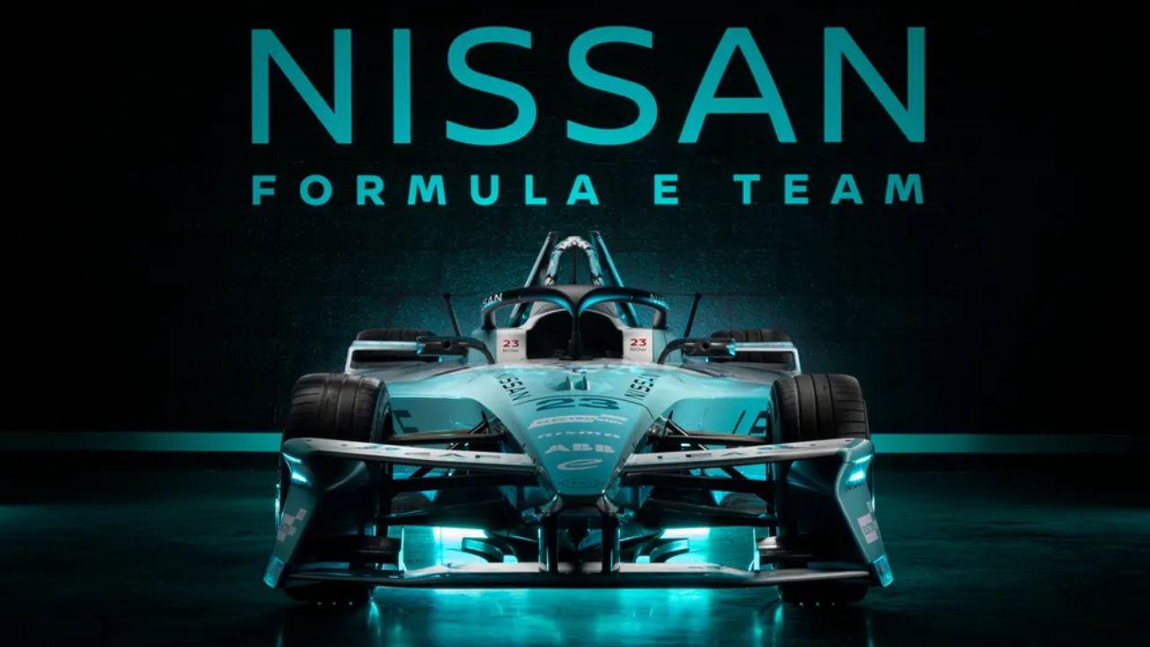 Nissan Formula E Blue Livery (1).jpg