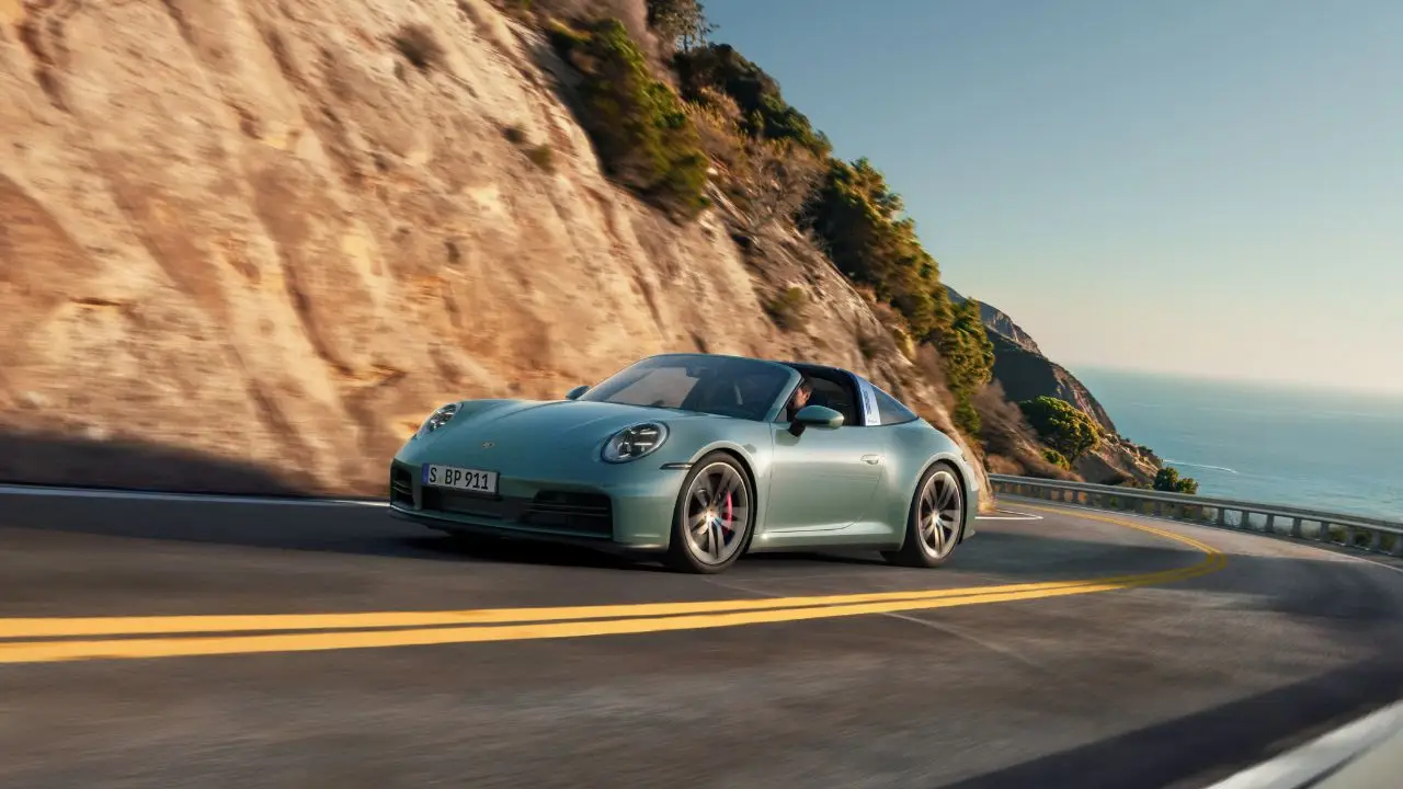 Porsche 911 Carrera 4S Targa.jpg