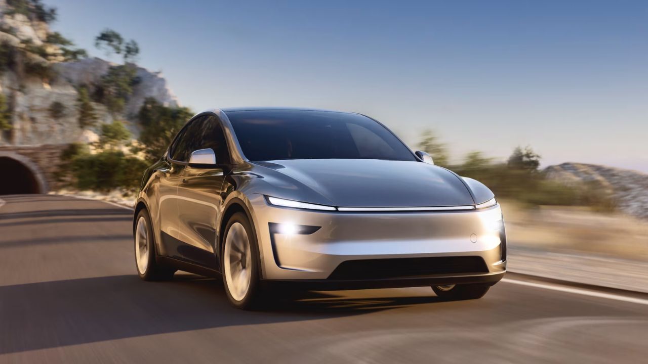 Tesla Model Y 1752562971451