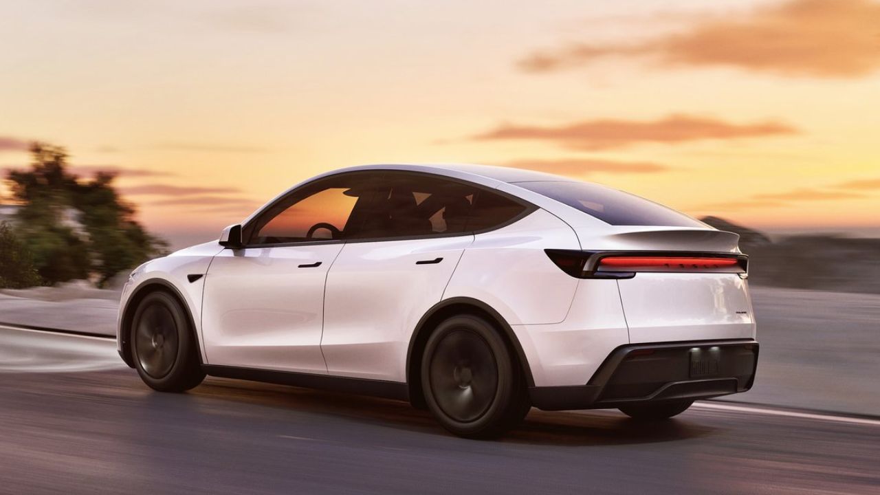 Tesla-Model-Y-RQ.jpg