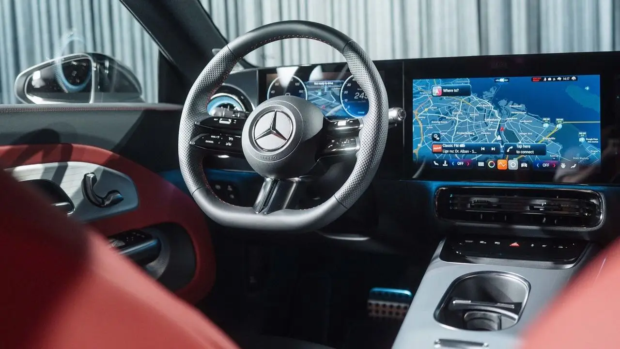 mercedes-benz-cla-shooting brake-interior.jpg