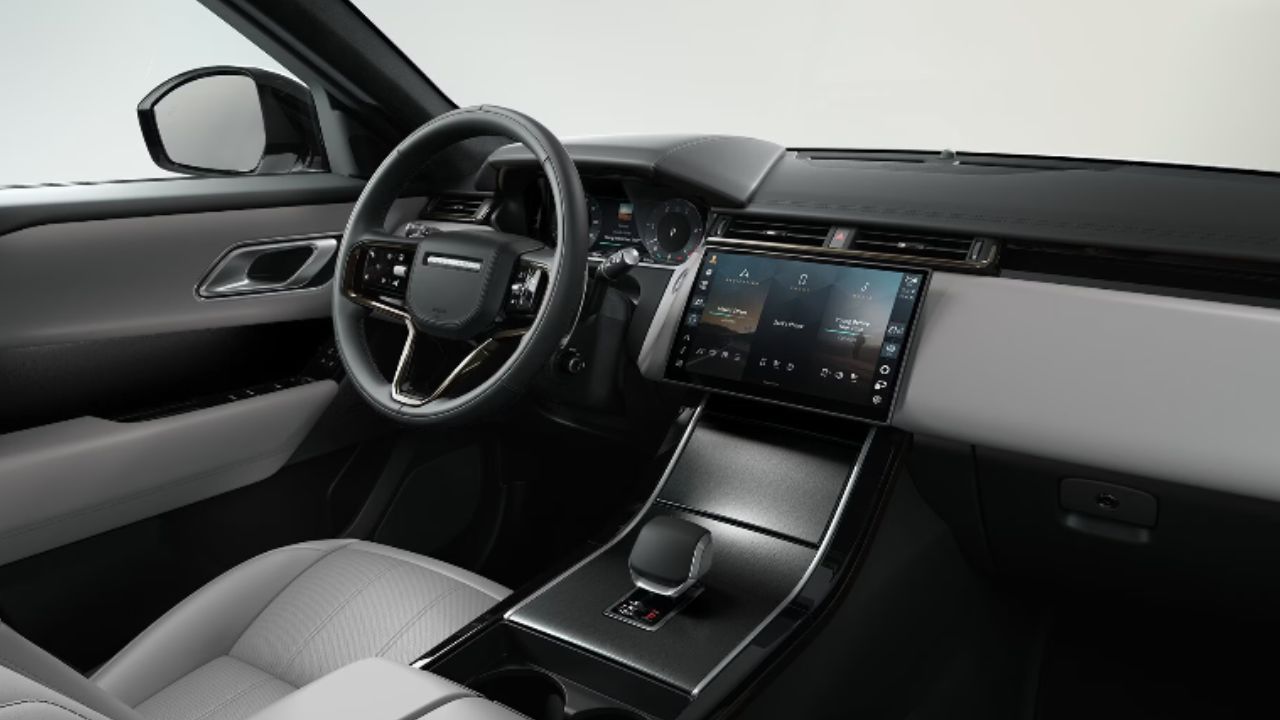 range rover velar autobiography-interior.jpg