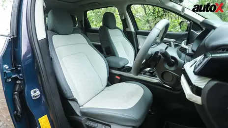 Tata Harrier EV Front Row Seats