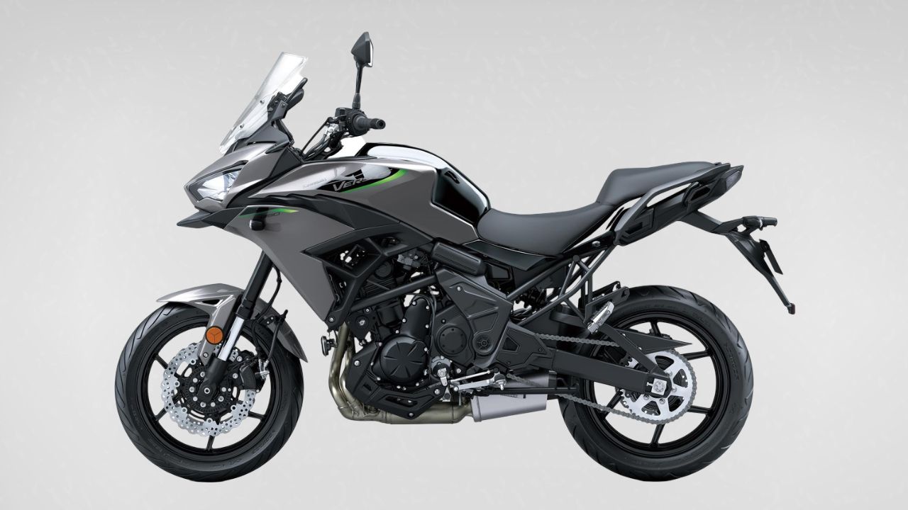 2026 Kawasaki Versys 650 (2).jpg