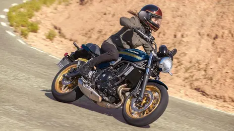 Kawasaki Z650RS 1767072281606