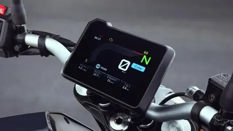 KTM 160 Duke With TFT Display 1766118568281