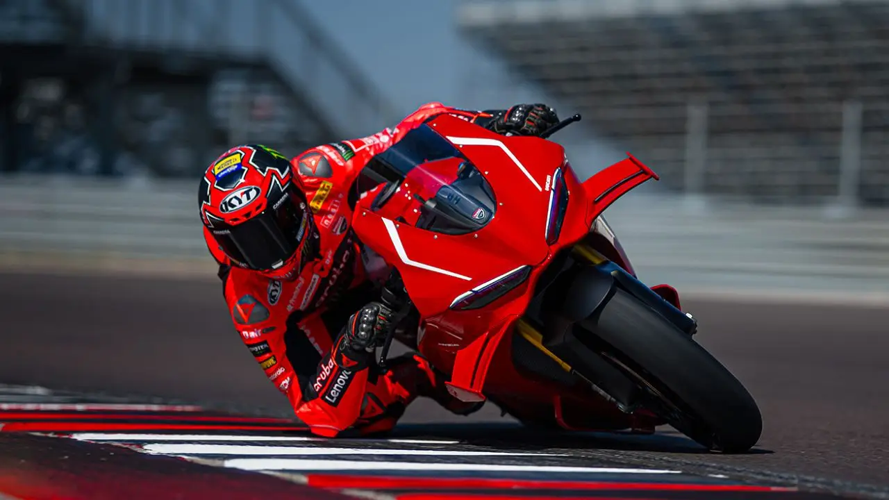 Ducati Panigale V4 R.jpg