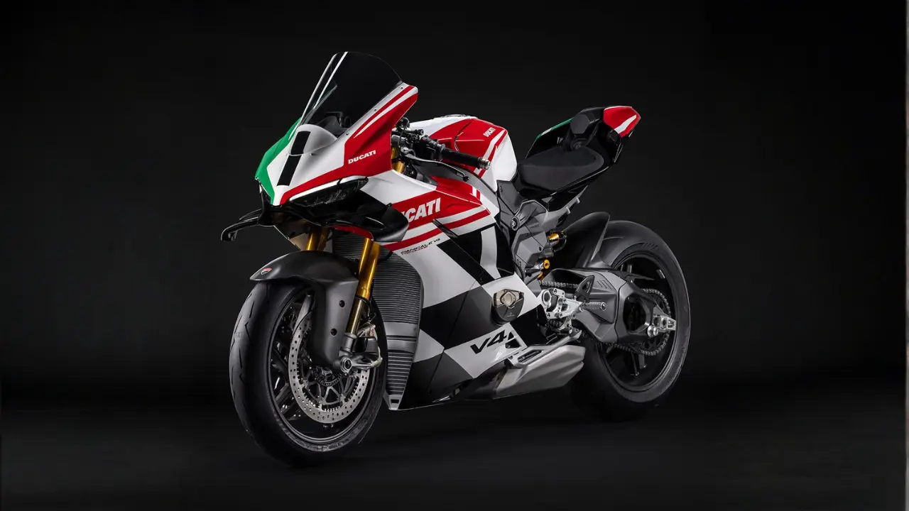 Ducati Panigale V4 Tricolore (2).png