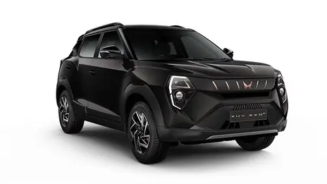 Mahindra XUV 3XO EV Stealth Black