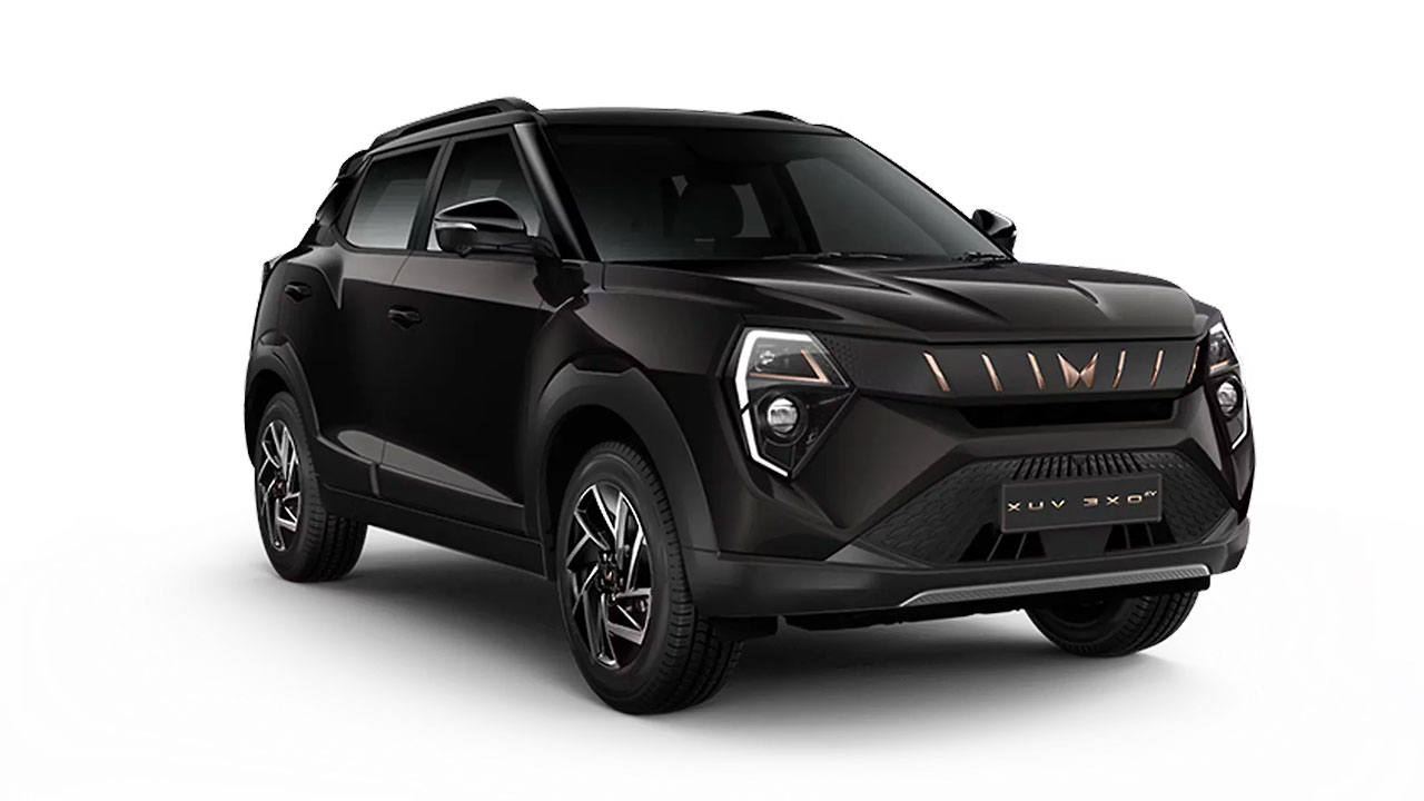 Mahindra XUV 3XO EV Stealth Black
