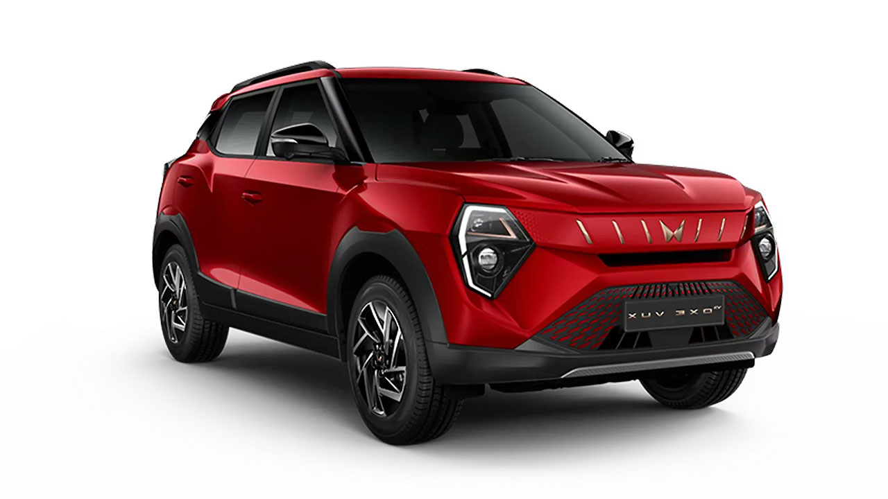 Mahindra XUV 3XO EV Tango Red