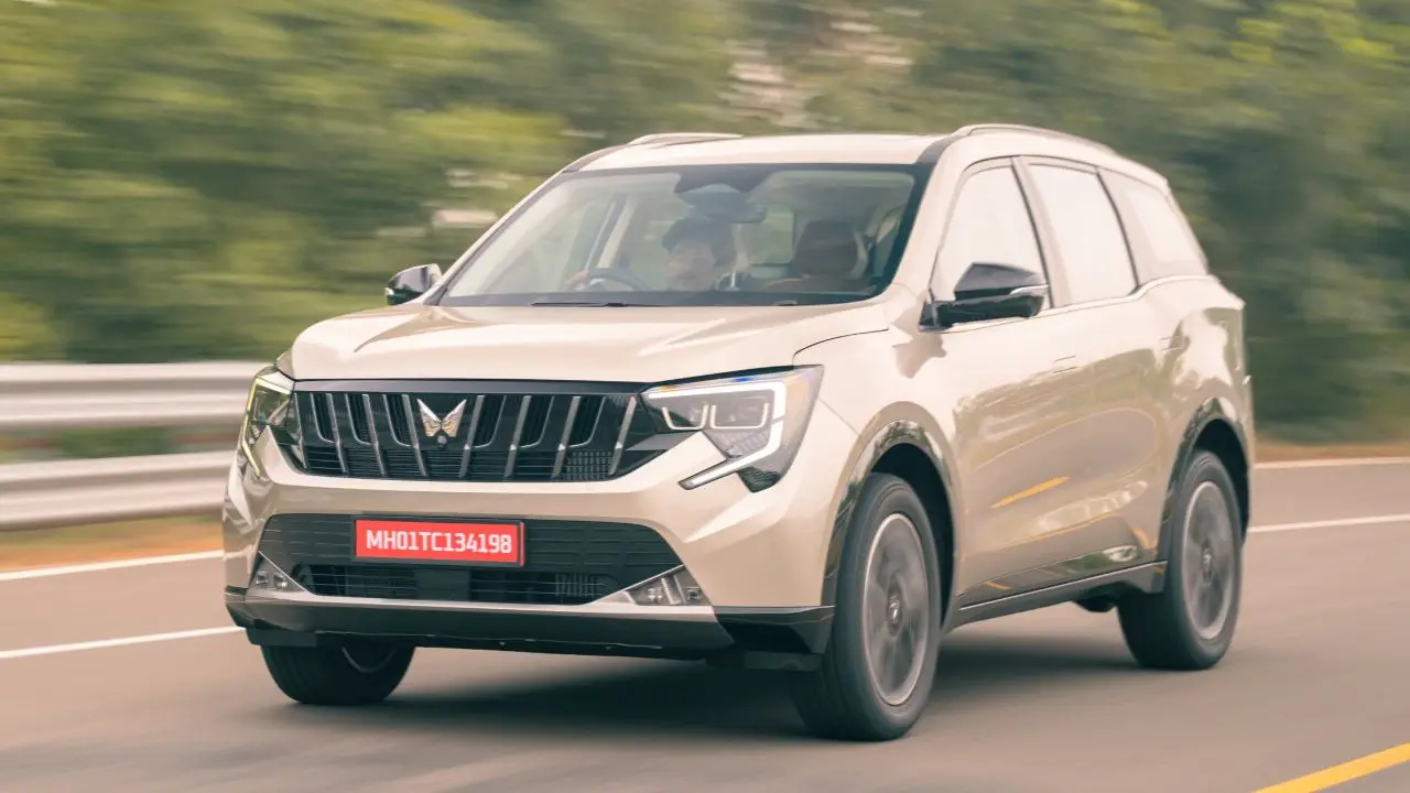 Mahindra XUV 7XO 1767769545447